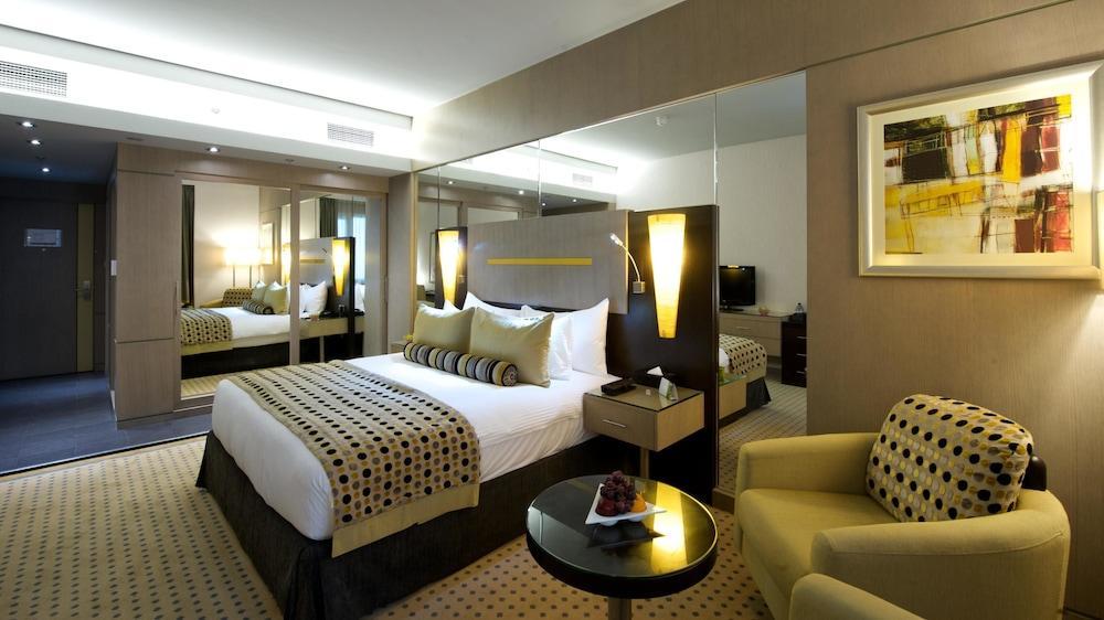 تايم جراند بلازا - مطار 4*